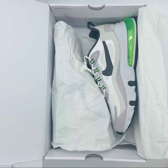 air max 270 react • BRAND NEW • NEVER WORN - Picture 2 of 13